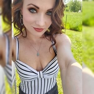 Meet your Posher, Bailey